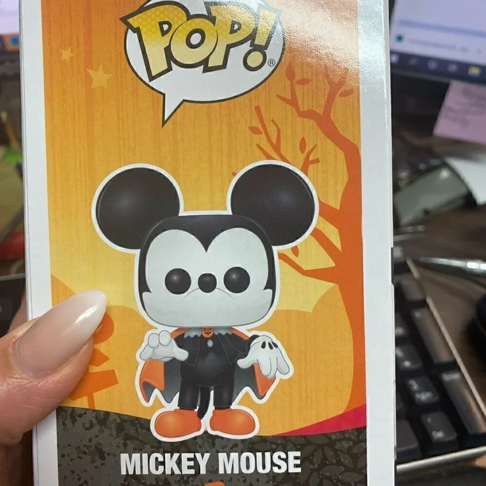 Disney Halloween Funko POP Vinyl Figure Spooky Mickey - Picture 8 of 10